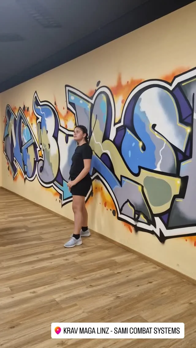 Krav Maga ist kein Sport. Es ist eine Entscheidung, sich nicht zum Opfer zu machen. 💪 
.
.
.
#kravmagawomen #kravmaga #kravmagalinz #selfdefenceforwomen #kravmagateens #teenselfdefence #kravmagaformen #wehrdich #empowerment #nomorevictims #fitundsicher #keineangstmehr #selbstverteidigung #ulrichgruber